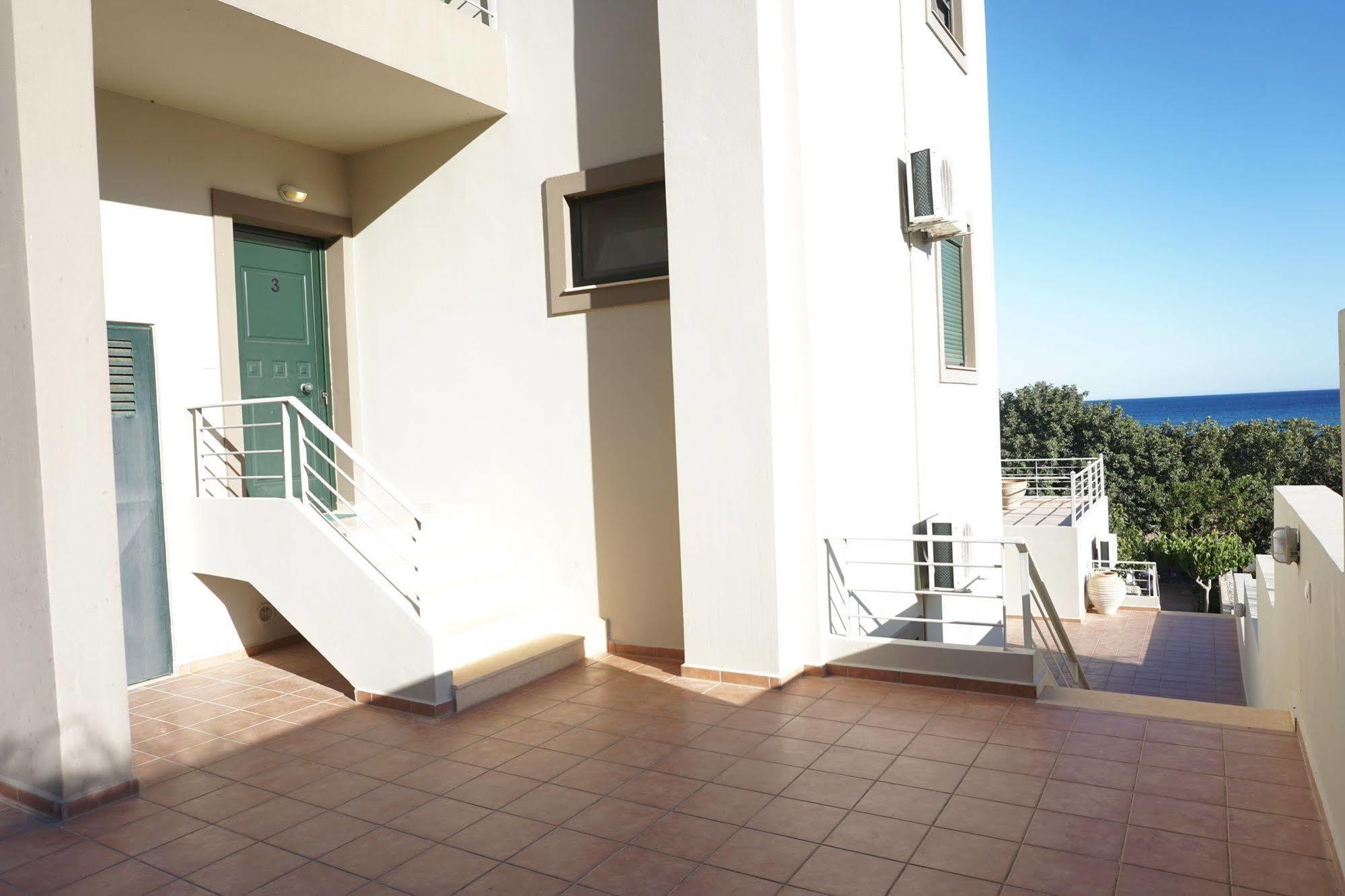 Portela Apartments Kampoula Keratokampos Exterior photo